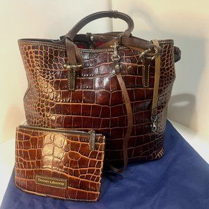 DOONEY & BOURKE WINE COGNAC CROC LEATHER TOTE
